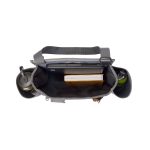 CBD38C83-6DD8-7B95-F267-2F6B85408501-3
